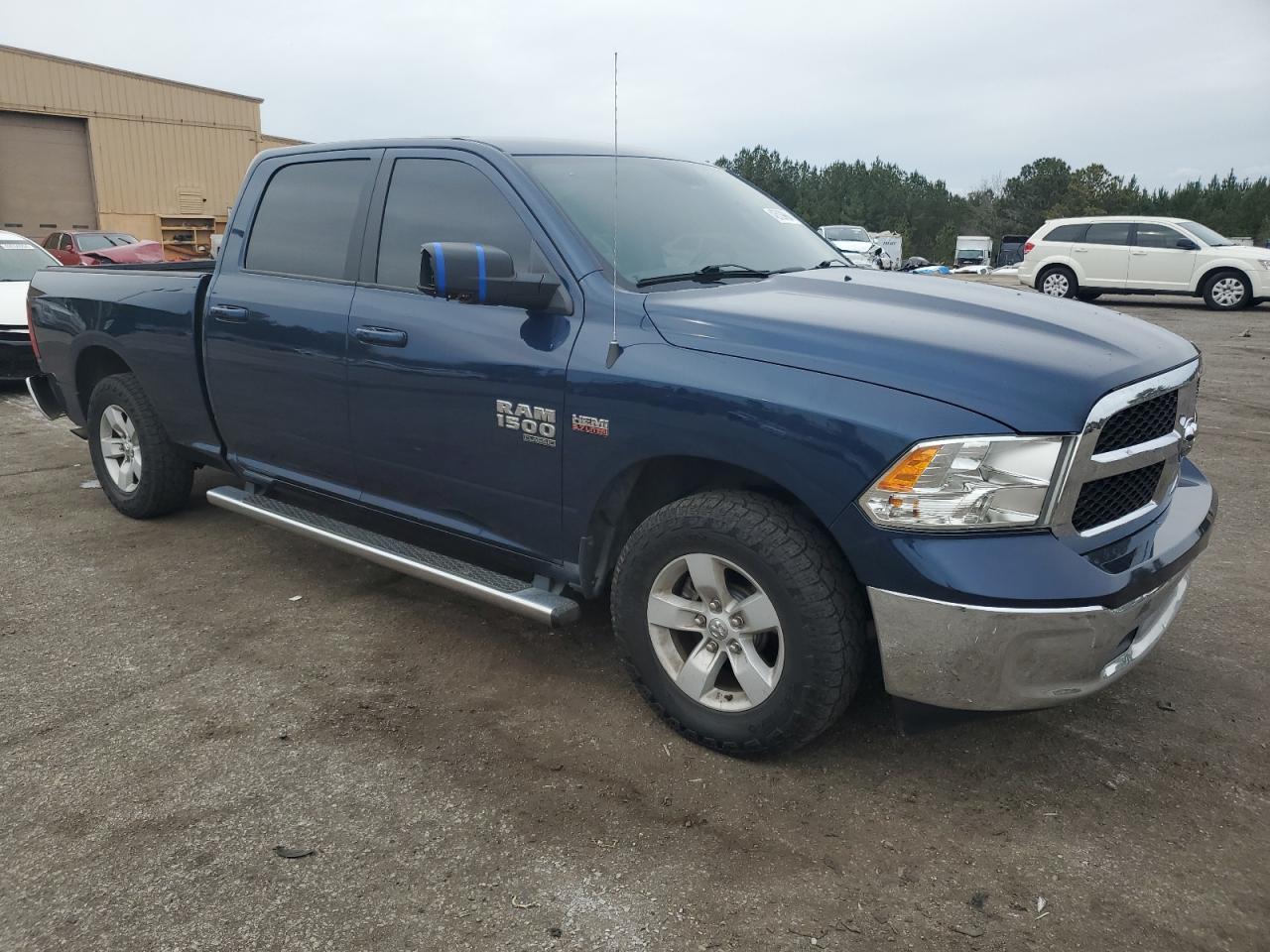 2020 RAM 1500 CLASS - Фото 4