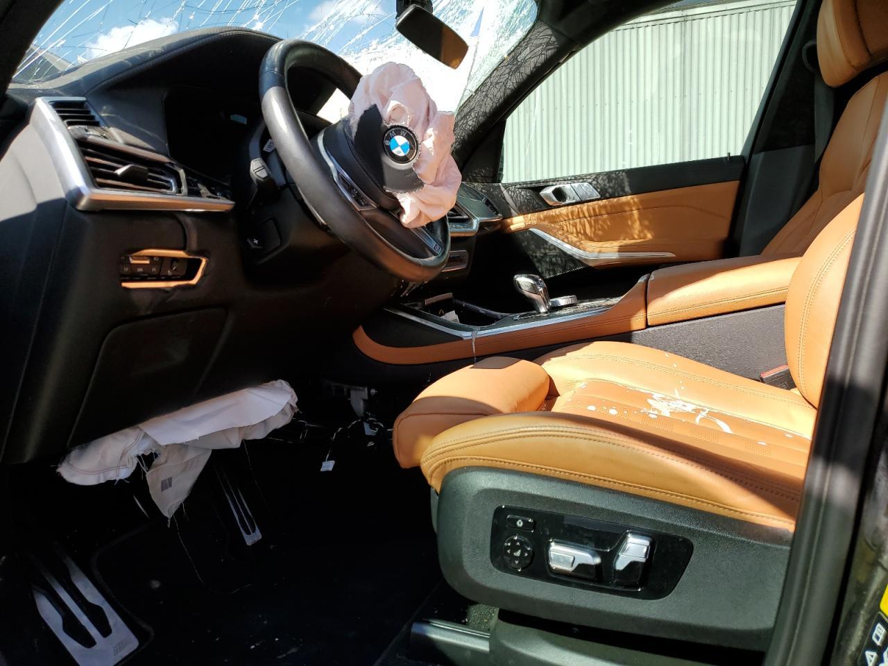 2022 BMW X7 XDRIVE4 - Фото 7