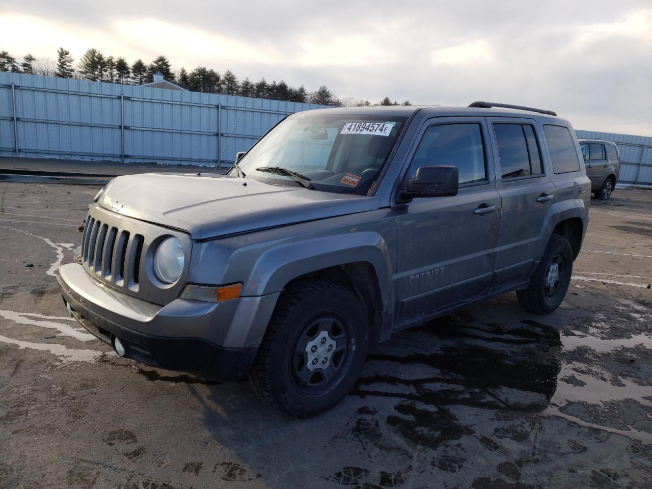 2014 JEEP PATRIOT SP car image