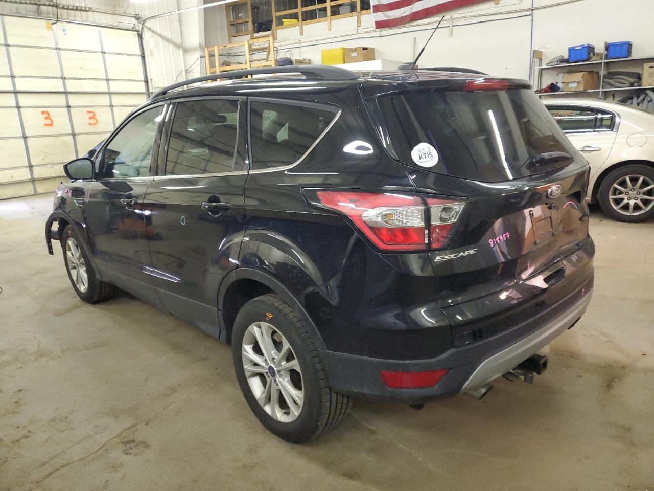 2017 FORD ESCAPE SE - Image 2