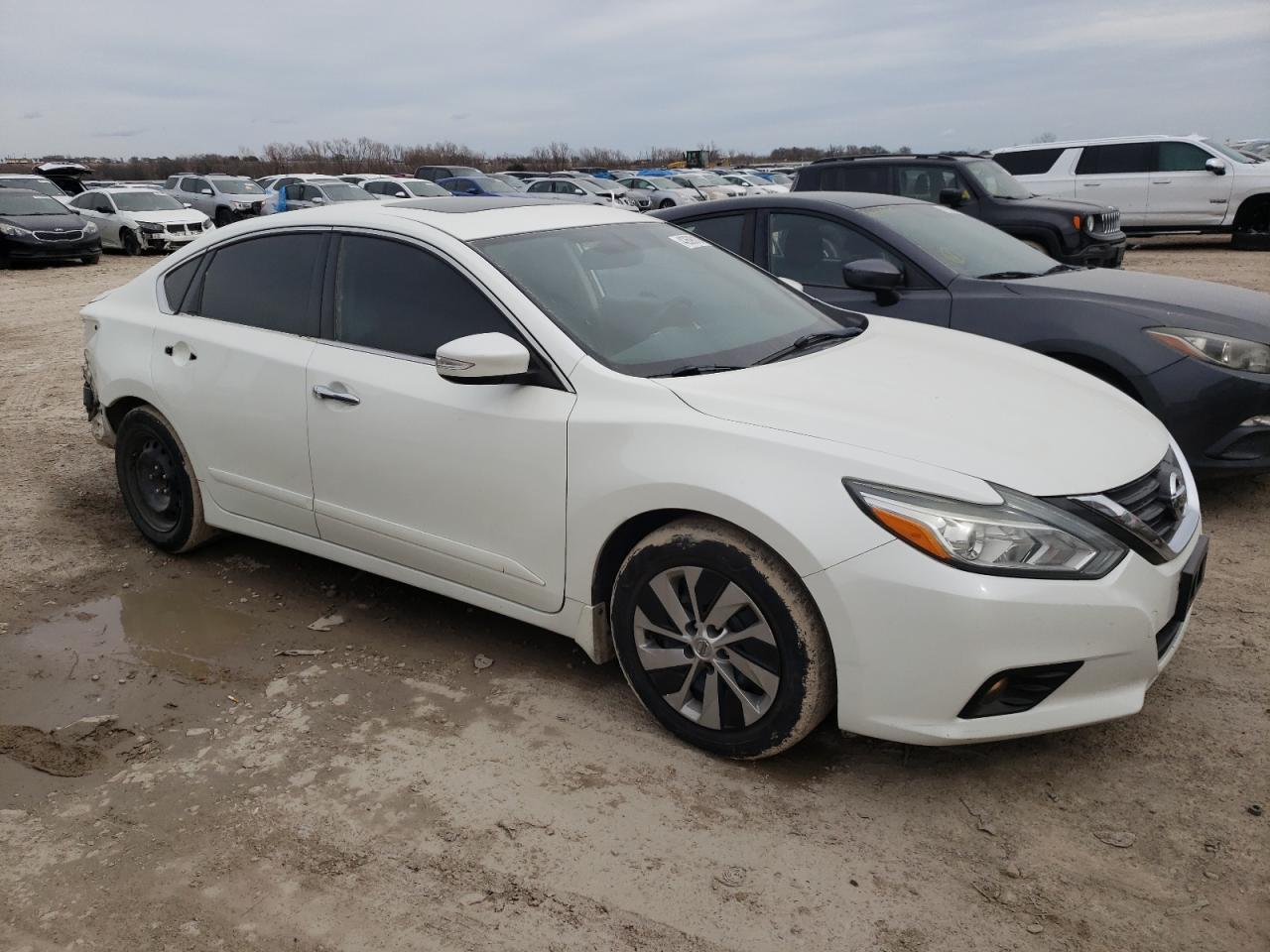 2018 NISSAN ALTIMA 2.5 - Image 4