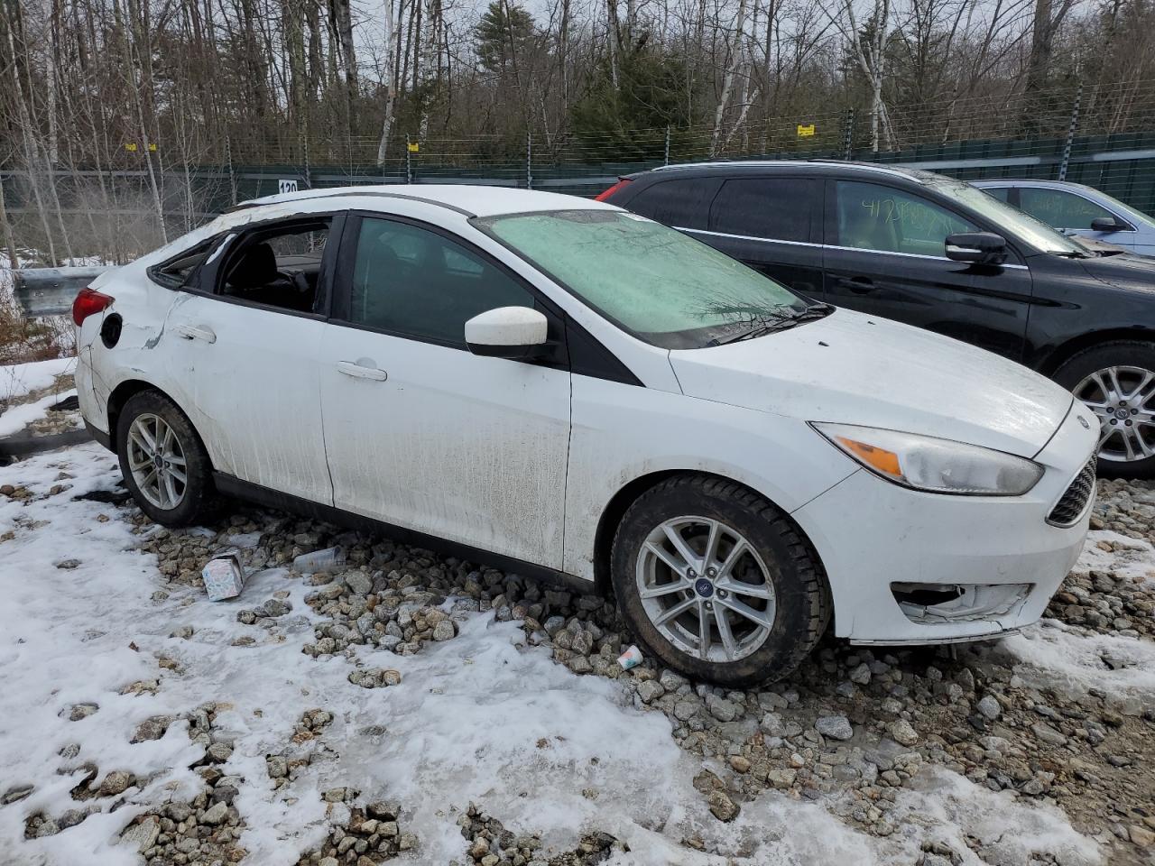 2018 FORD FOCUS SE - Image 4