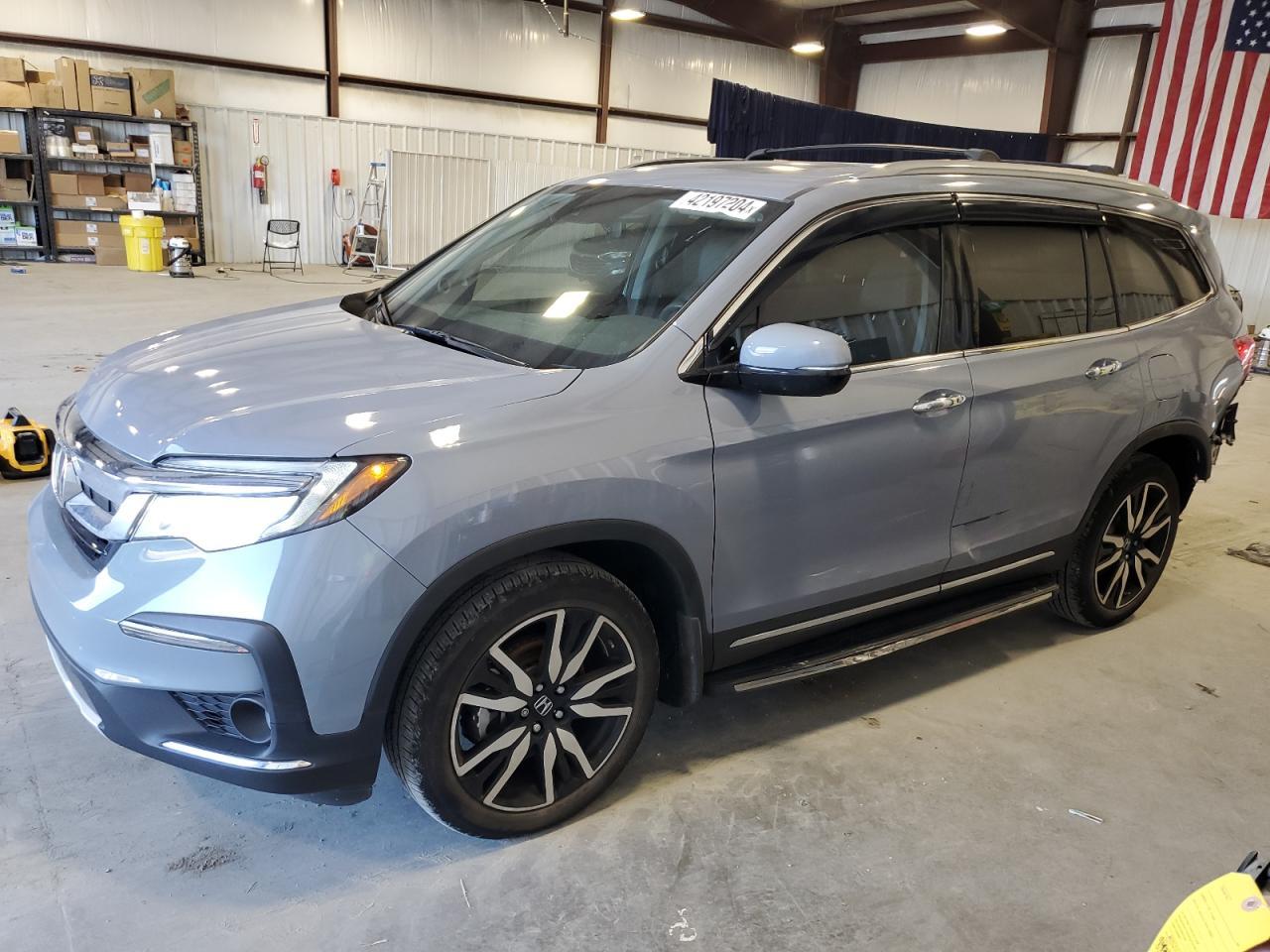 2022 HONDA PILOT TOUR car image