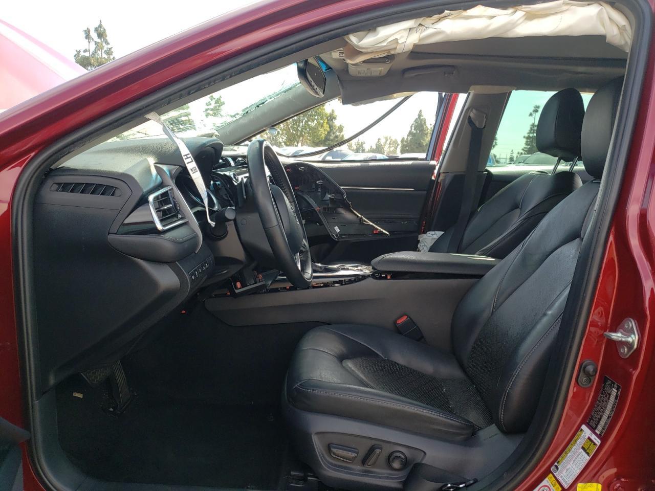 2018 TOYOTA CAMRY XSE - Image 7