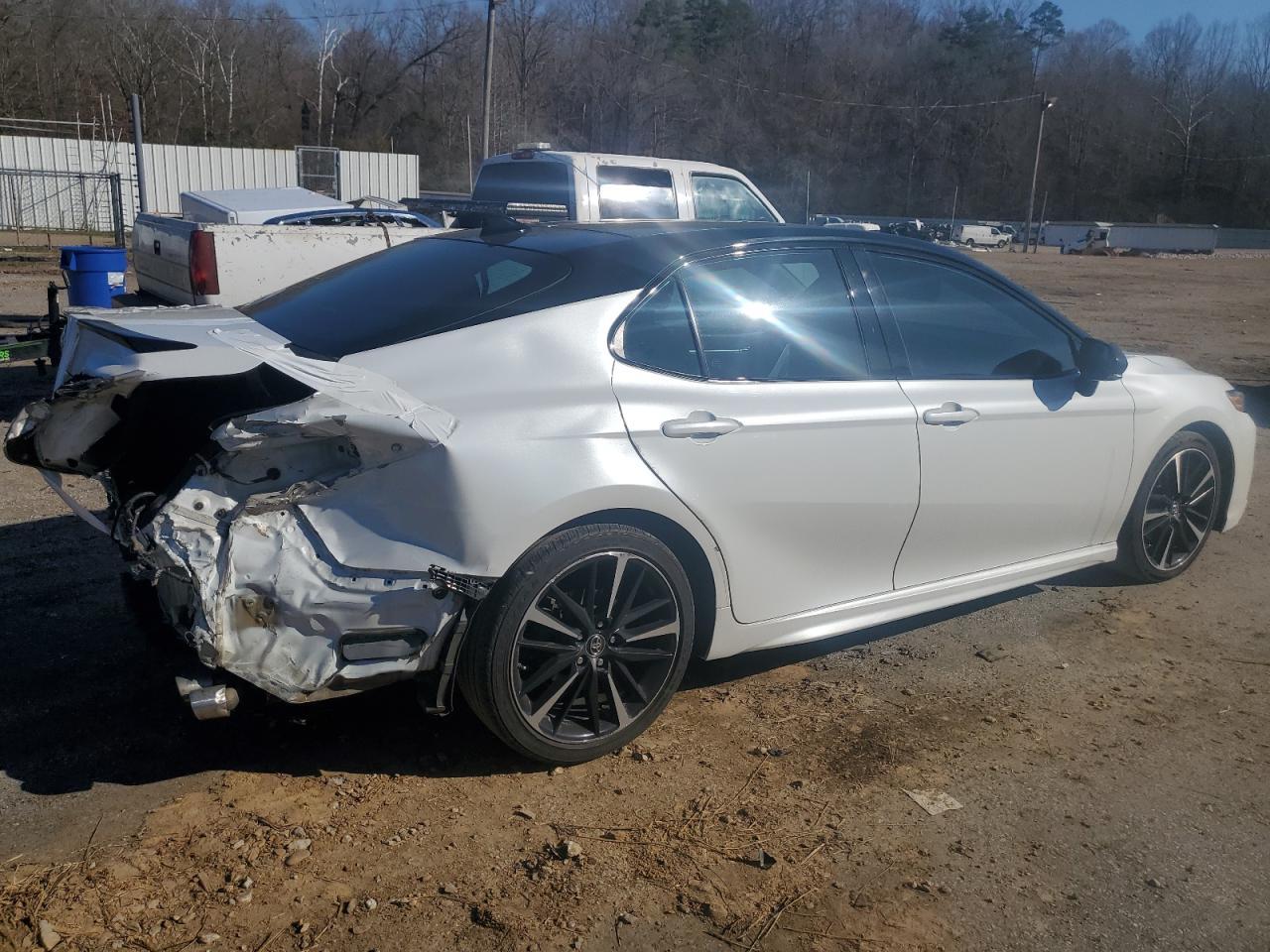 2019 TOYOTA CAMRY XSE - Image 3