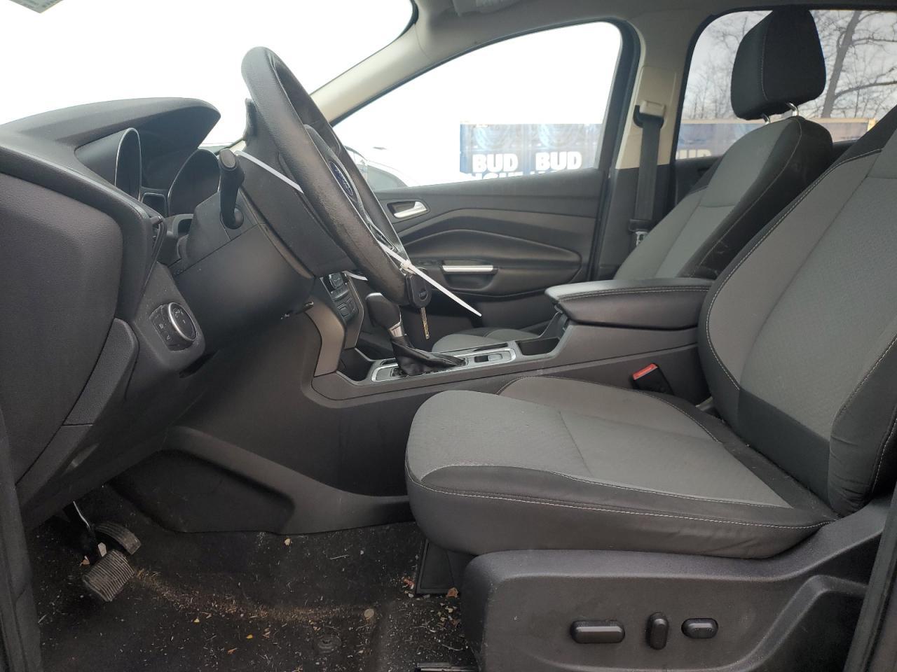 2017 FORD ESCAPE SE - Фото 7