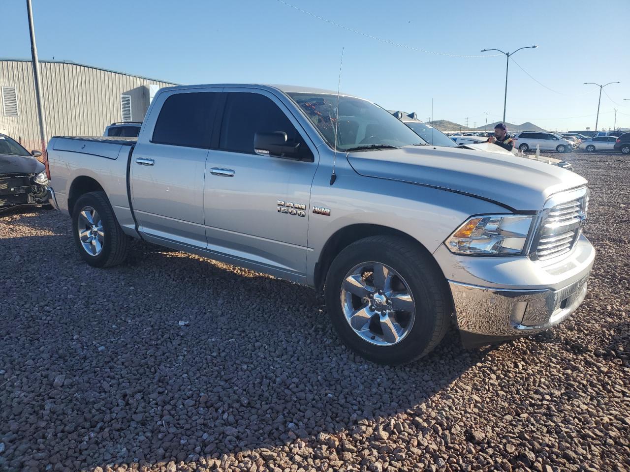 2017 RAM 1500 SLT - Image 4