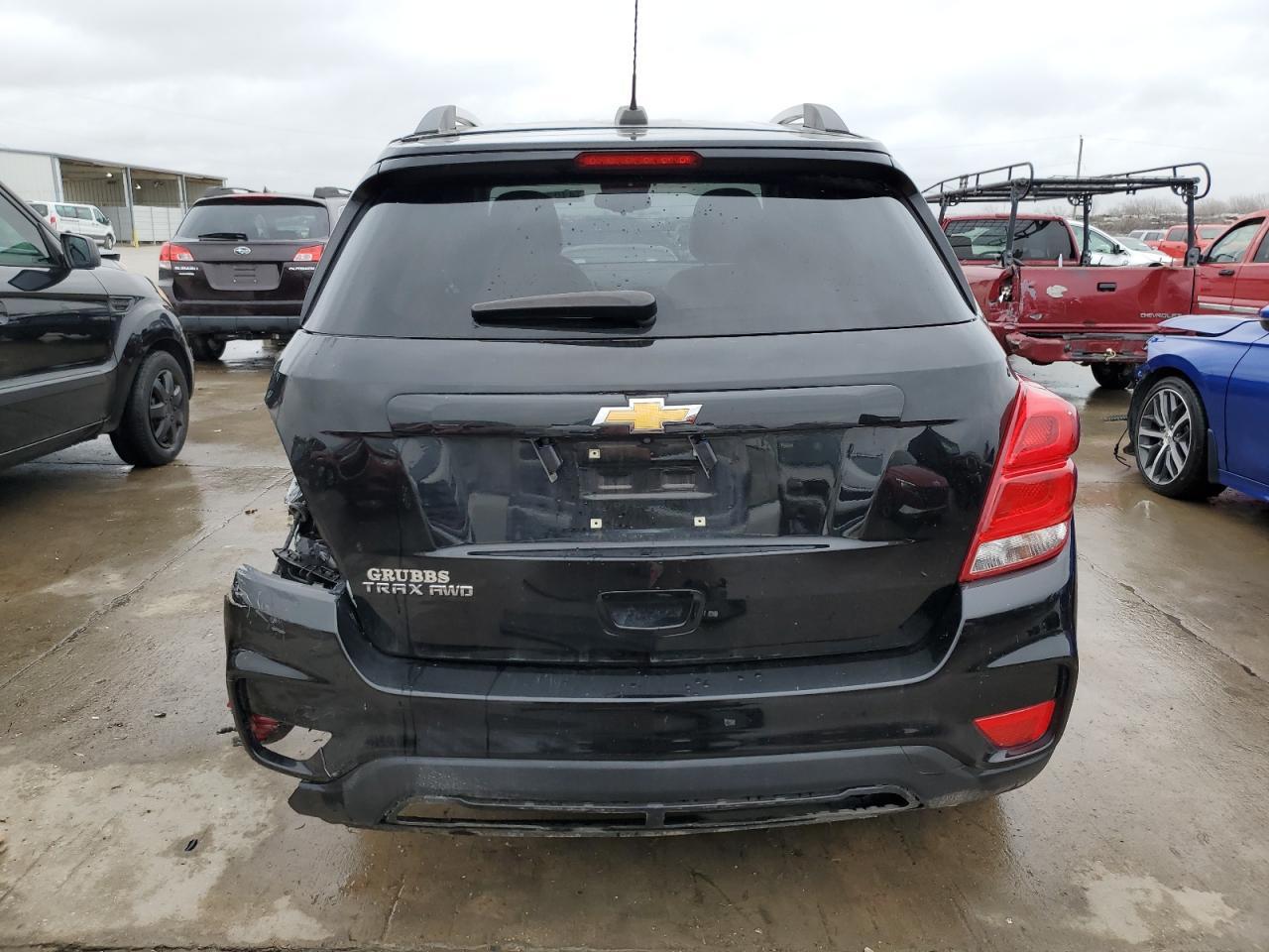 2021 CHEVROLET TRAX 1LT - Image 6