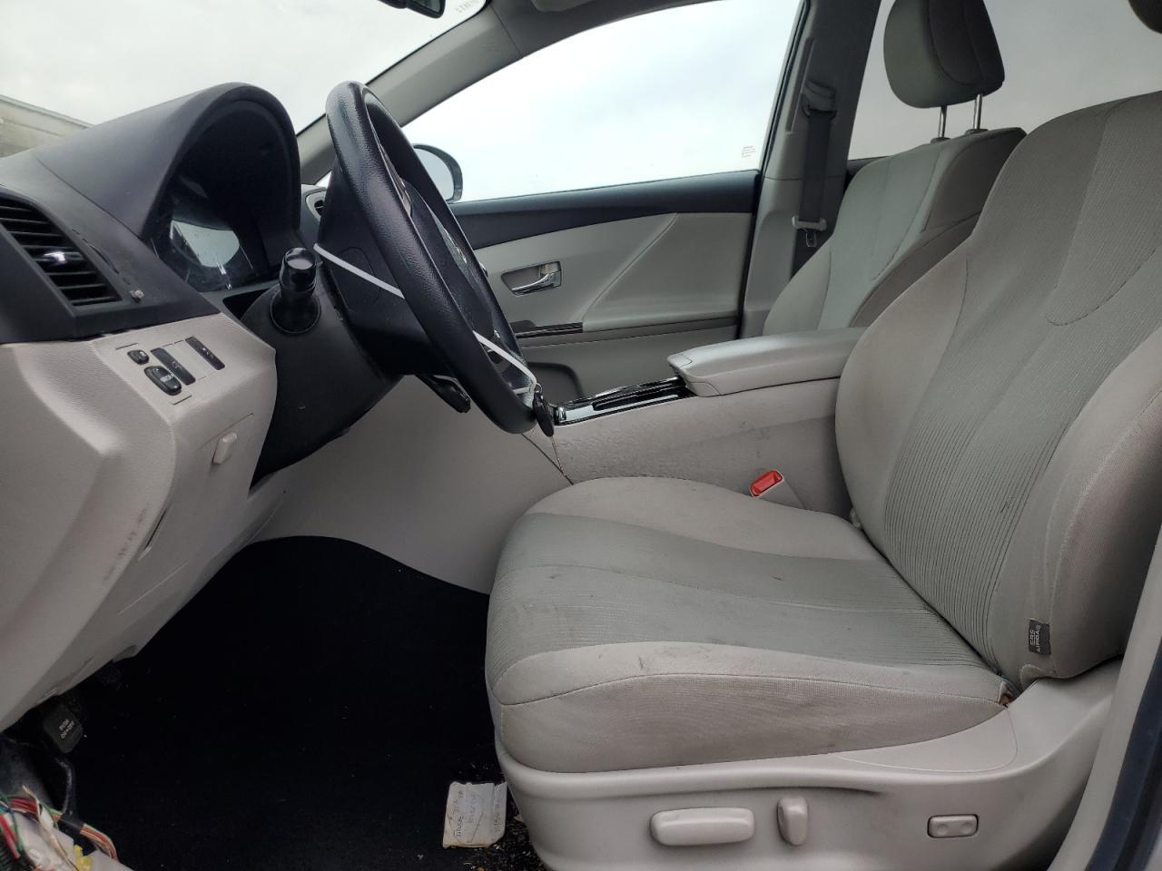 2012 TOYOTA VENZA LE - Фото 7