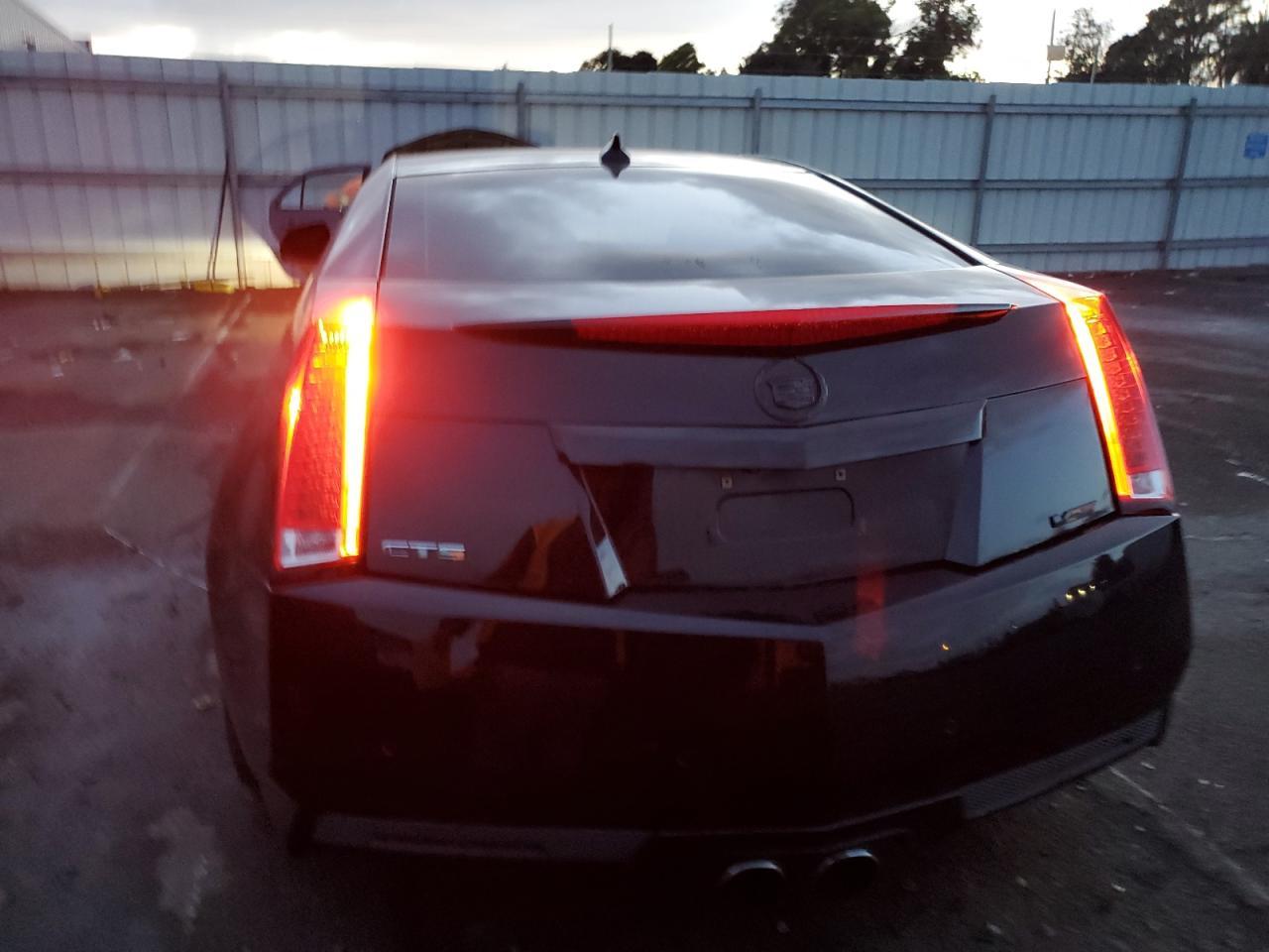 2011 CADILLAC CTS-V - Image 6