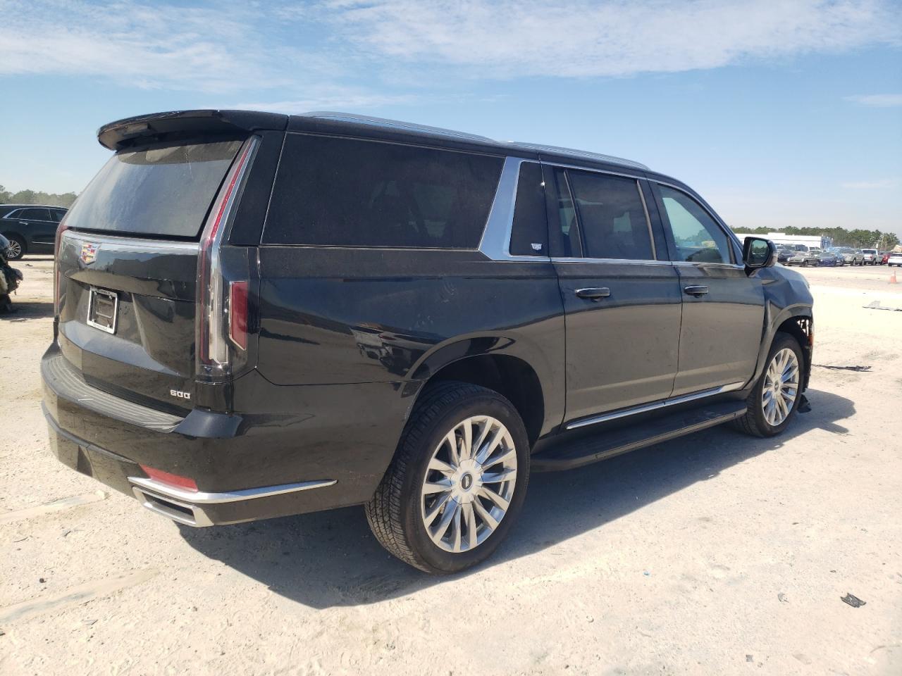 2023 CADILLAC ESCALADE E - Фото 3