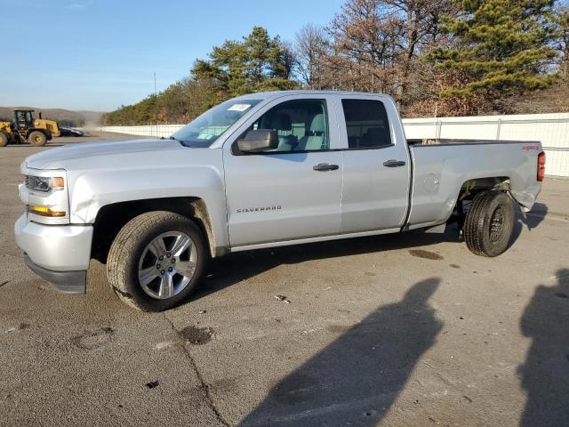 2017 Chevrolet Silverado K1500 Custom