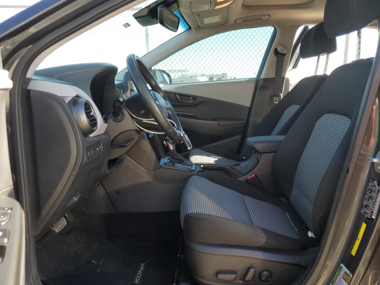 2020 HYUNDAI KONA SEL P - Фото 7