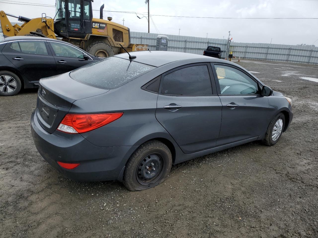 2012 HYUNDAI ACCENT GLS - Image 3