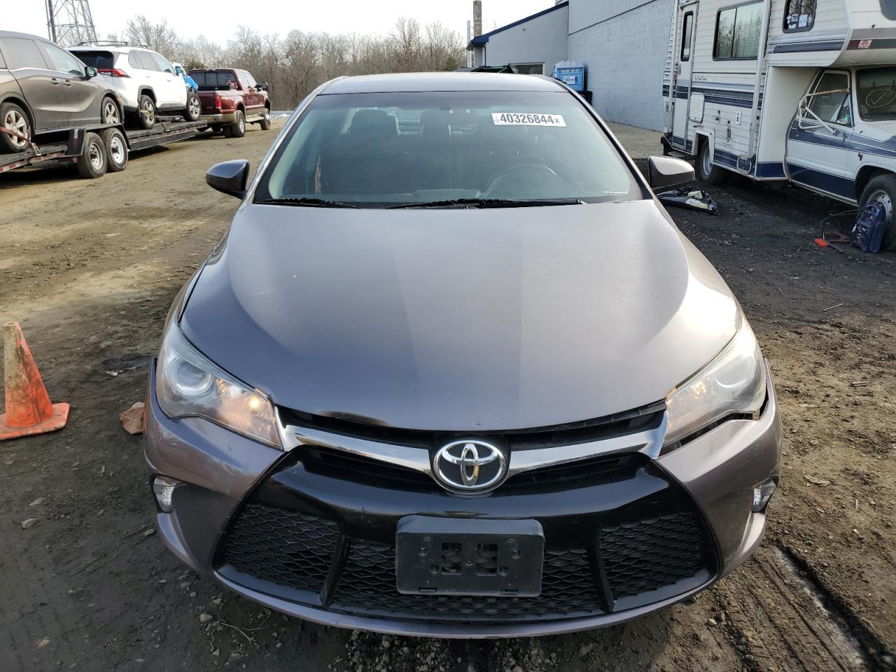 2017 TOYOTA CAMRY LE - Image 5