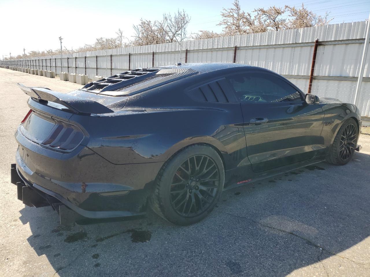 2018 FORD MUSTANG GT - Фото 3