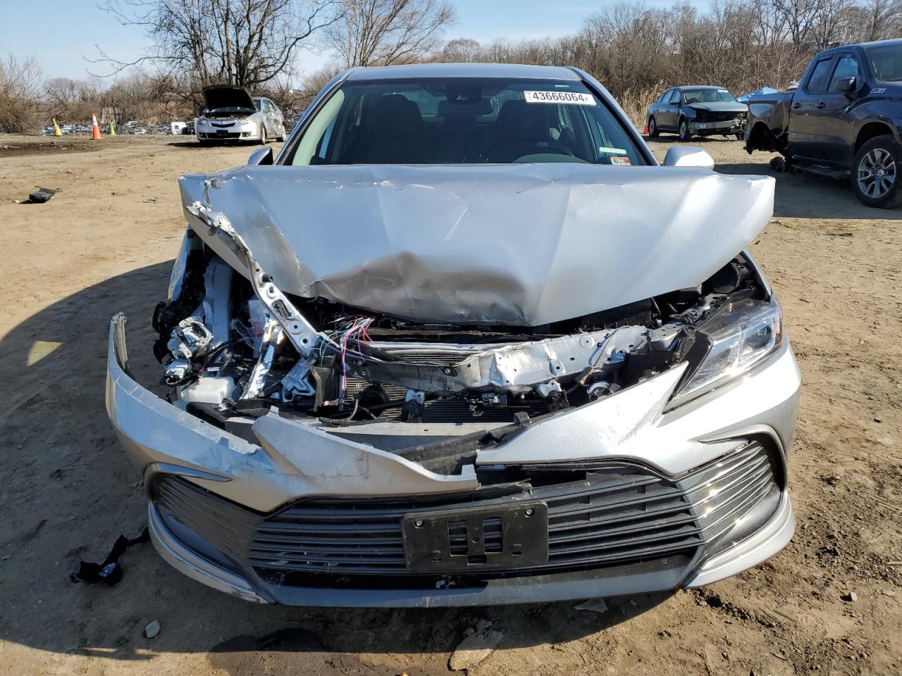 2023 TOYOTA CAMRY LE - Фото 5