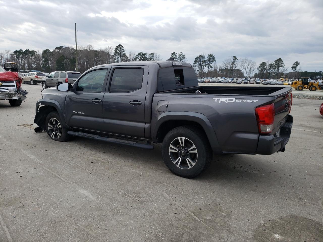 2017 TOYOTA TACOMA DOU - Фото 2