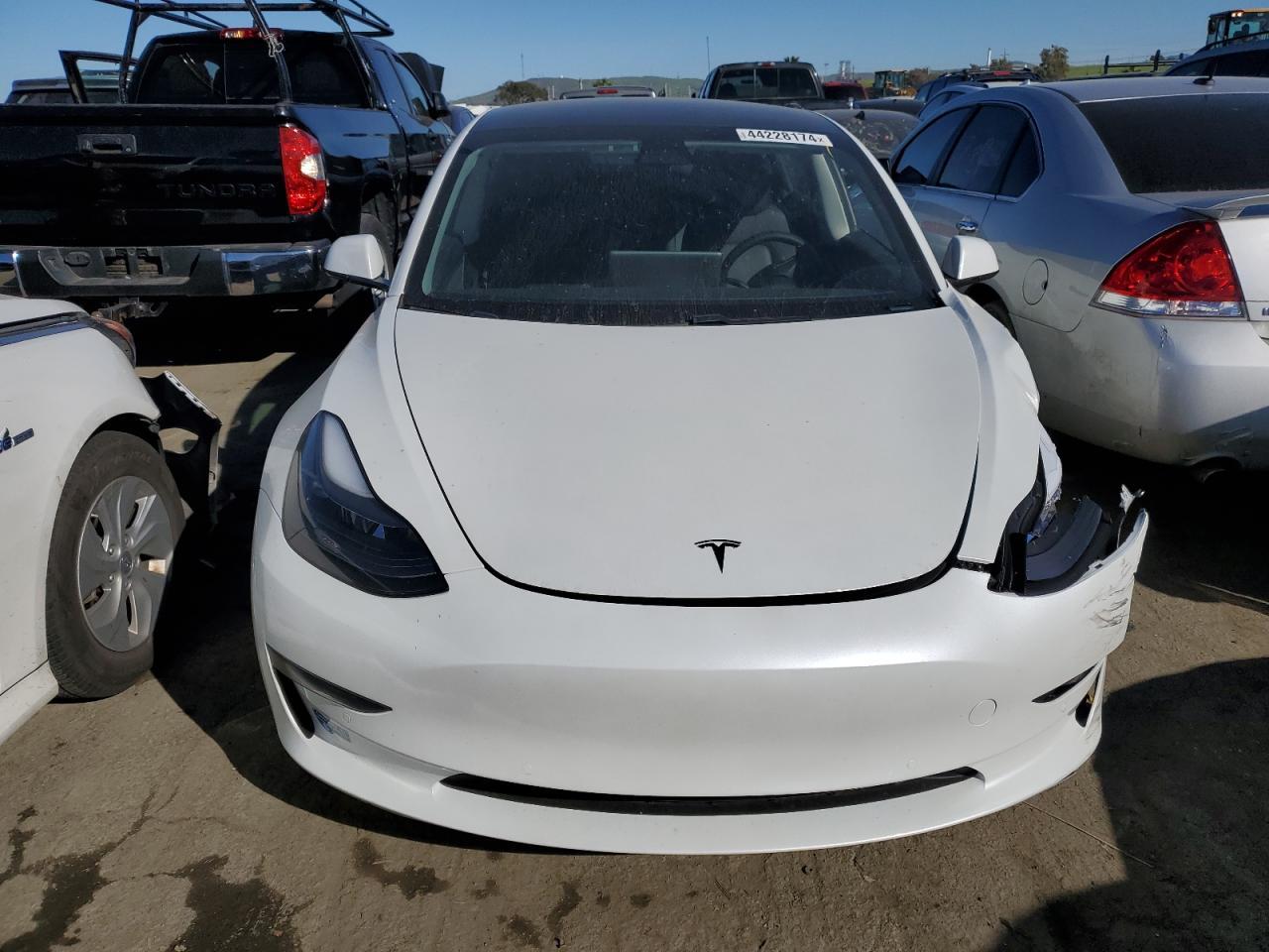 2021 TESLA MODEL 3 - Image 5