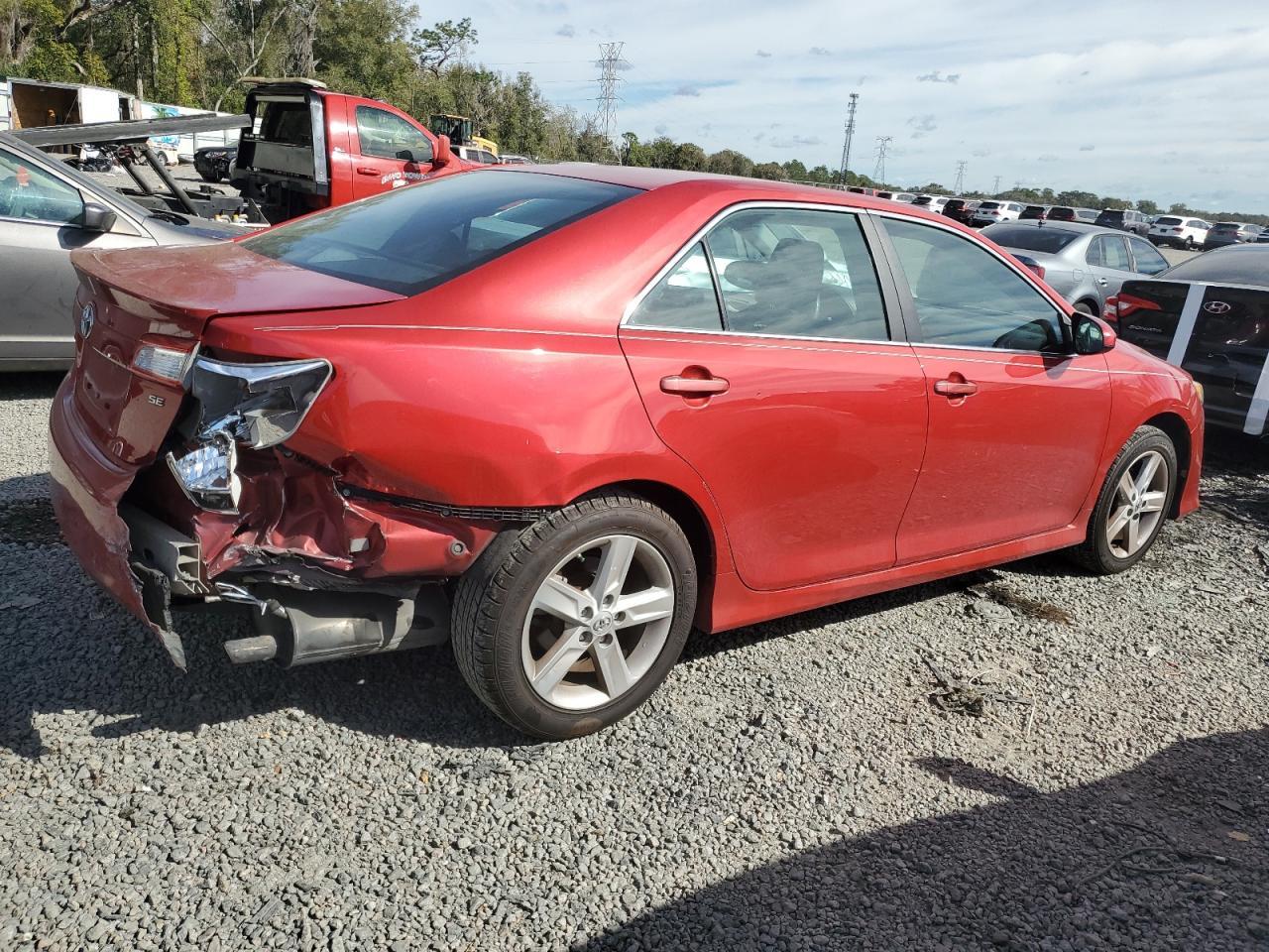 2014 TOYOTA CAMRY L - Image 3