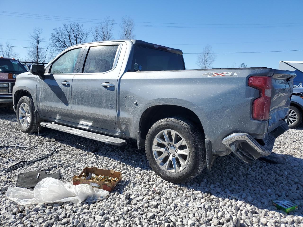 2019 CHEVROLET SILVERADO - Image 2