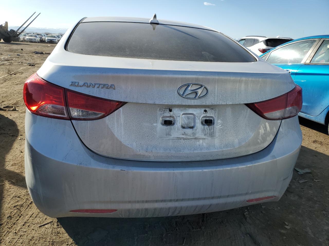 2013 HYUNDAI ELANTRA GL - Image 6