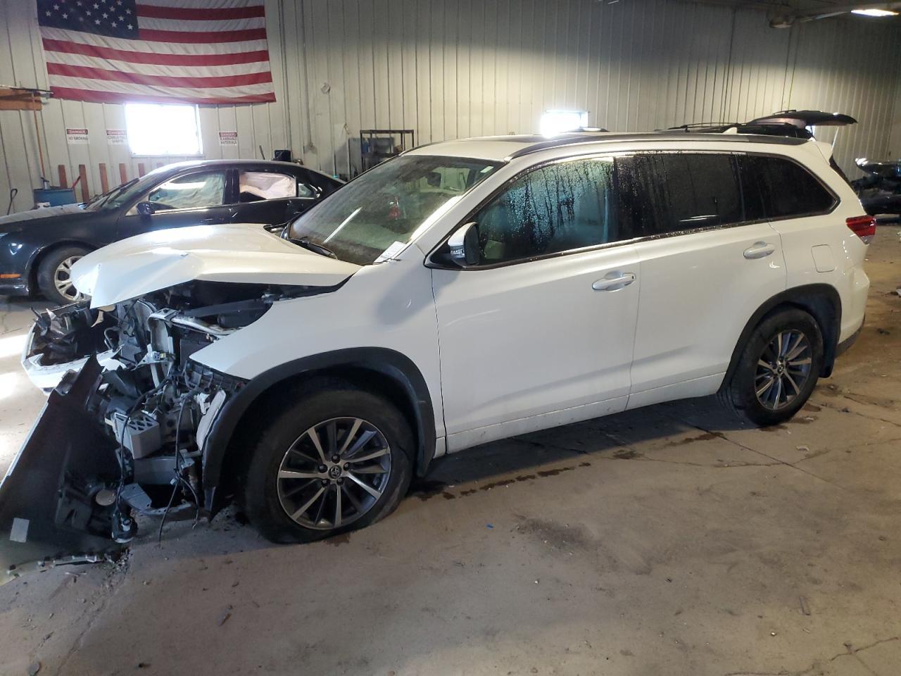 2018 TOYOTA HIGHLANDER