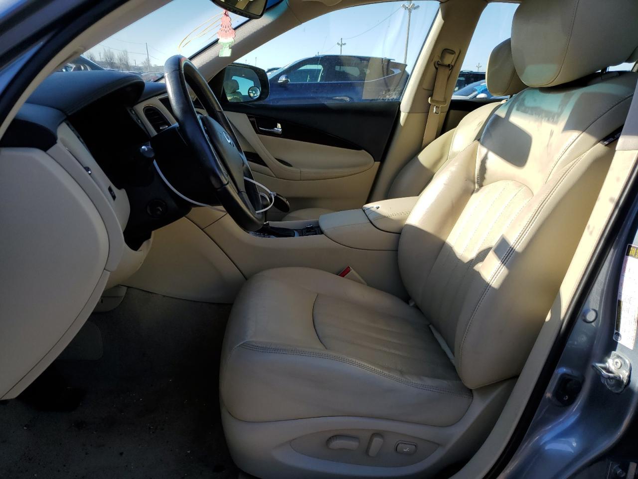 2016 INFINITI QX50 - Фото 7