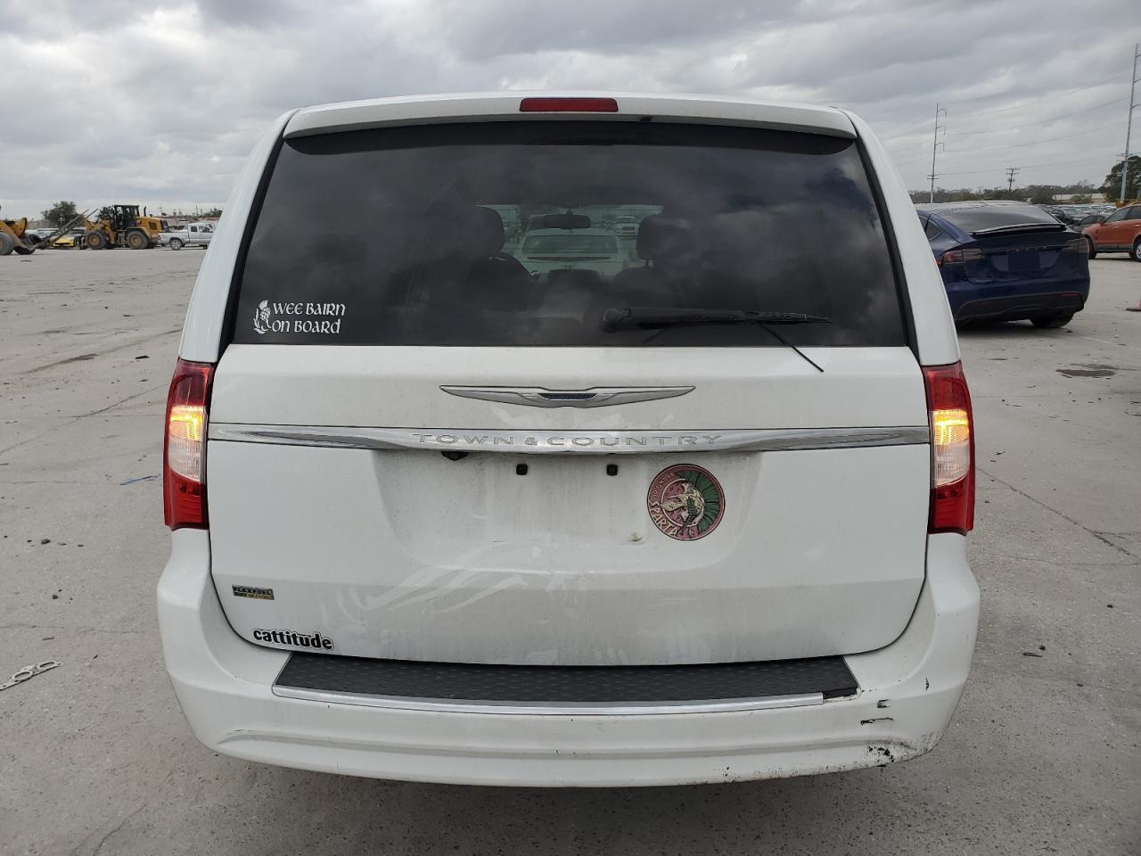 2014 CHRYSLER TOWN & COU - Фото 6