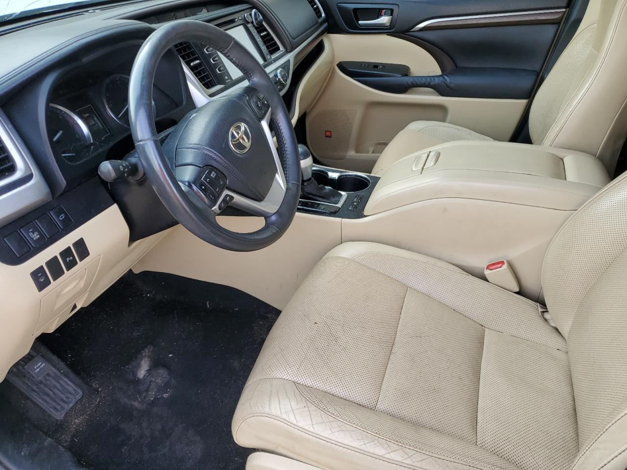 2014 TOYOTA HIGHLANDER - Фото 7