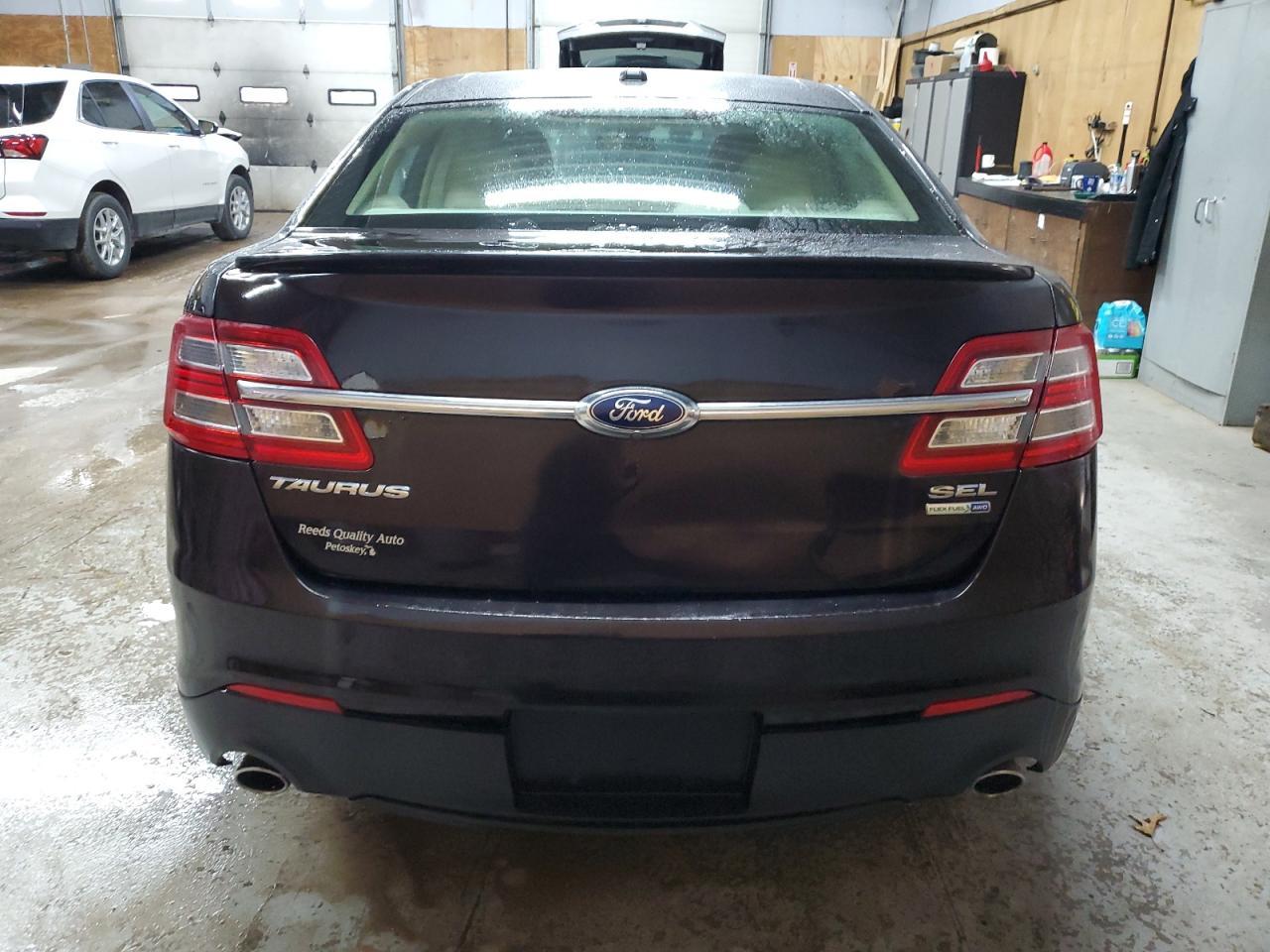 2013 FORD TAURUS SEL - Фото 6