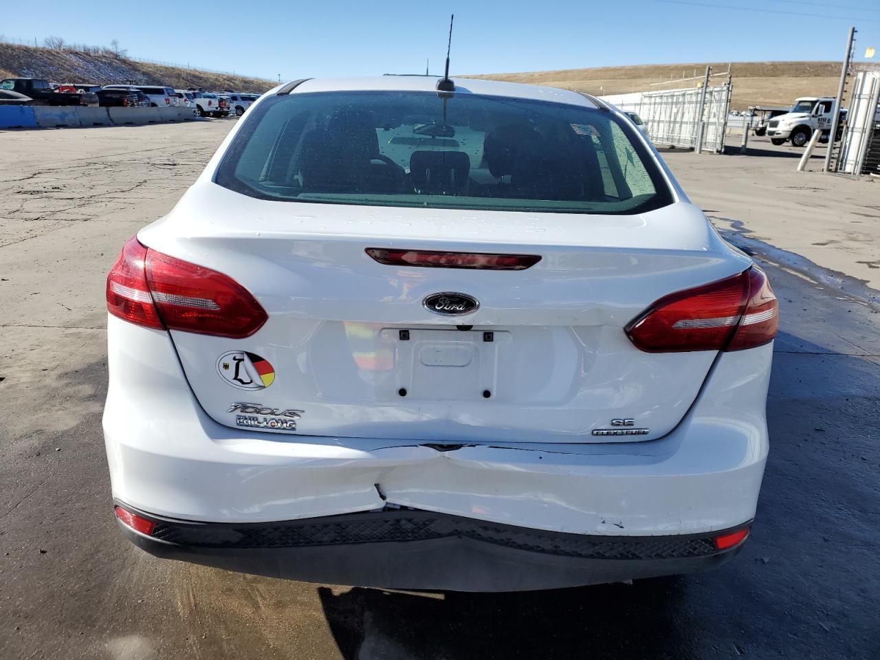 2016 FORD FOCUS SE - Фото 6