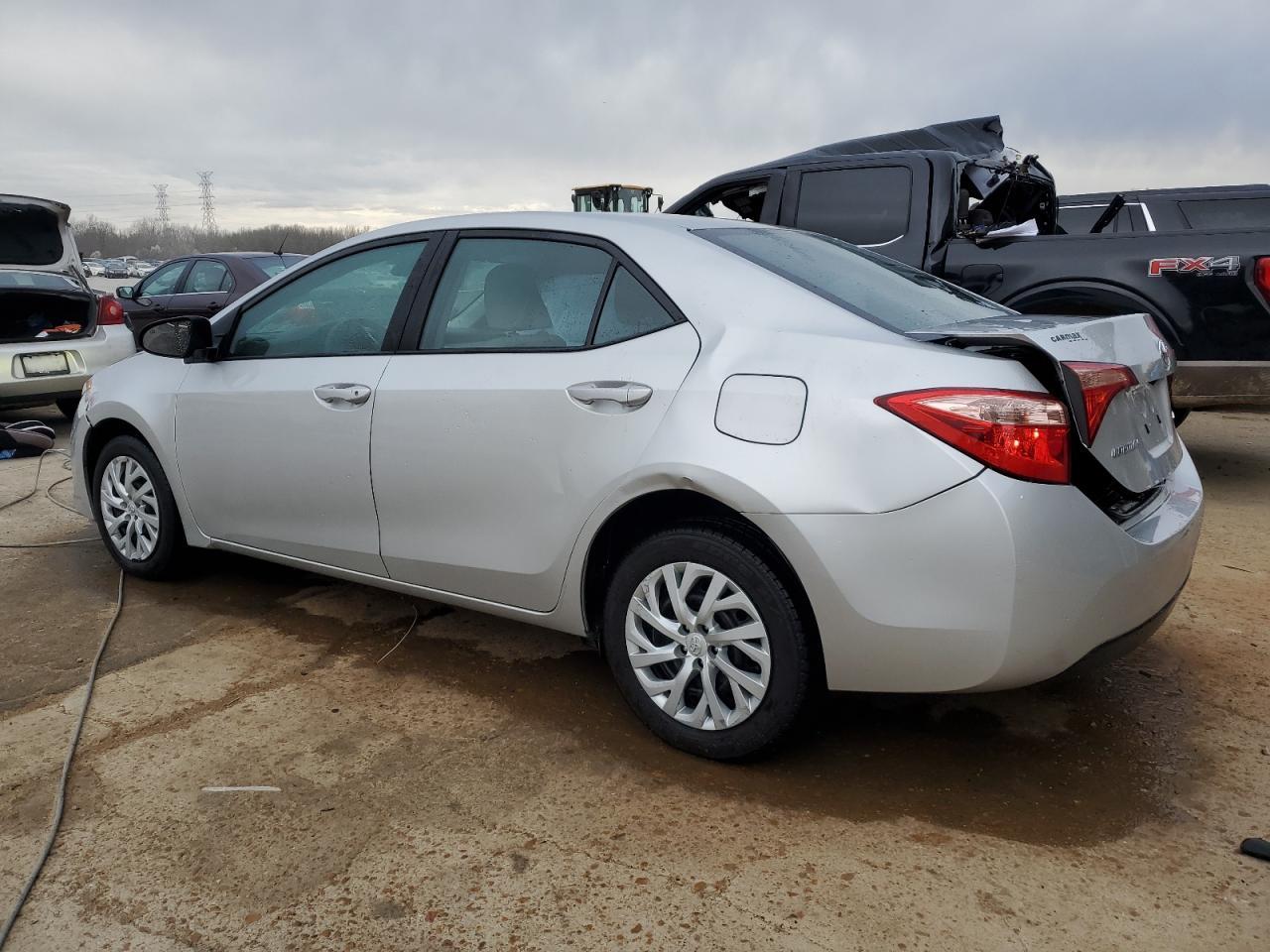 2018 TOYOTA COROLLA L - Image 2