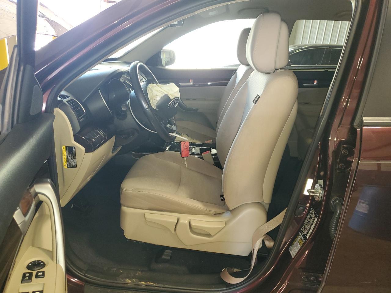 2015 KIA SORENTO LX - Image 7
