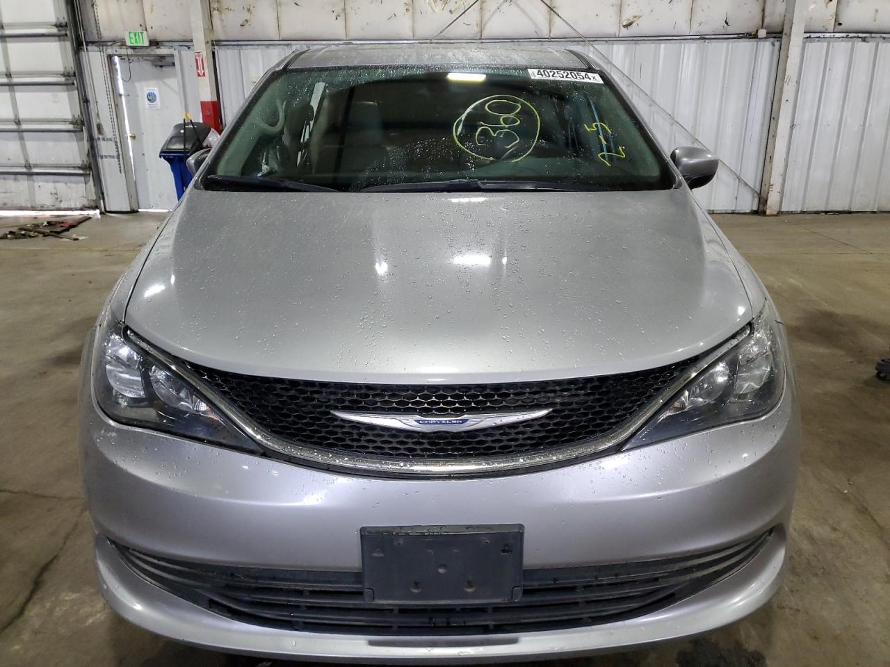2017 CHRYSLER PACIFICA T - Image 5