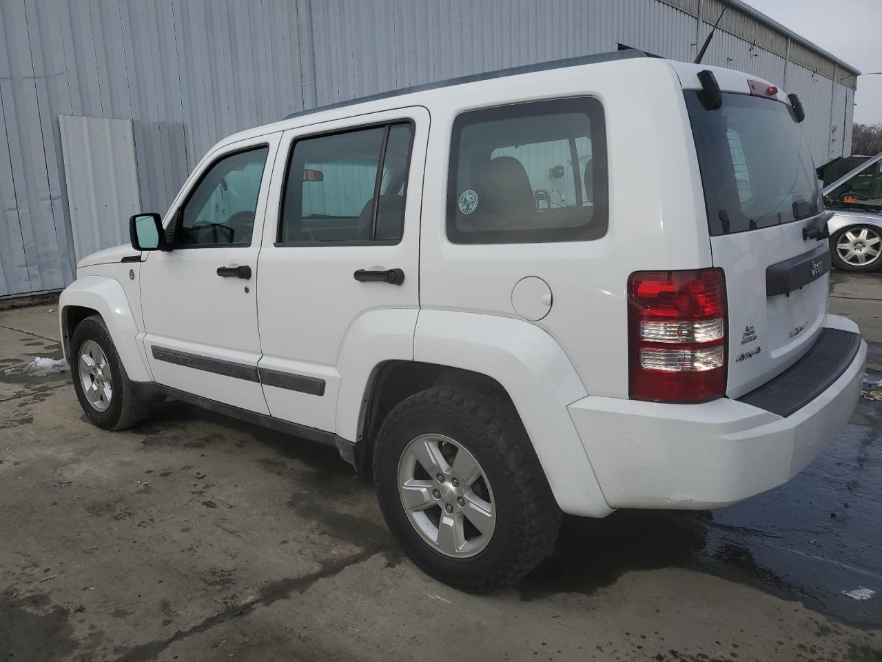 2011 JEEP LIBERTY SP - Image 2