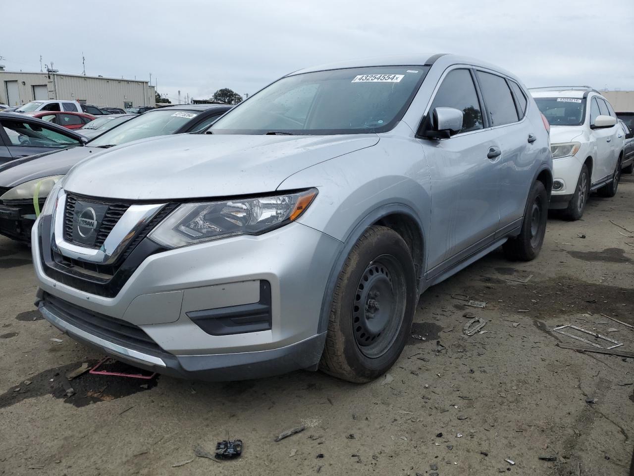 2017 NISSAN ROGUE S