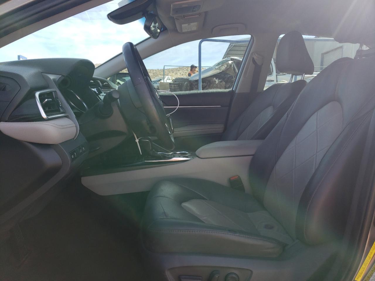 2018 TOYOTA CAMRY L - Image 7