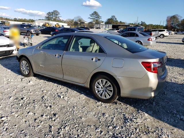 2014 Toyota Camry L - Фото 2