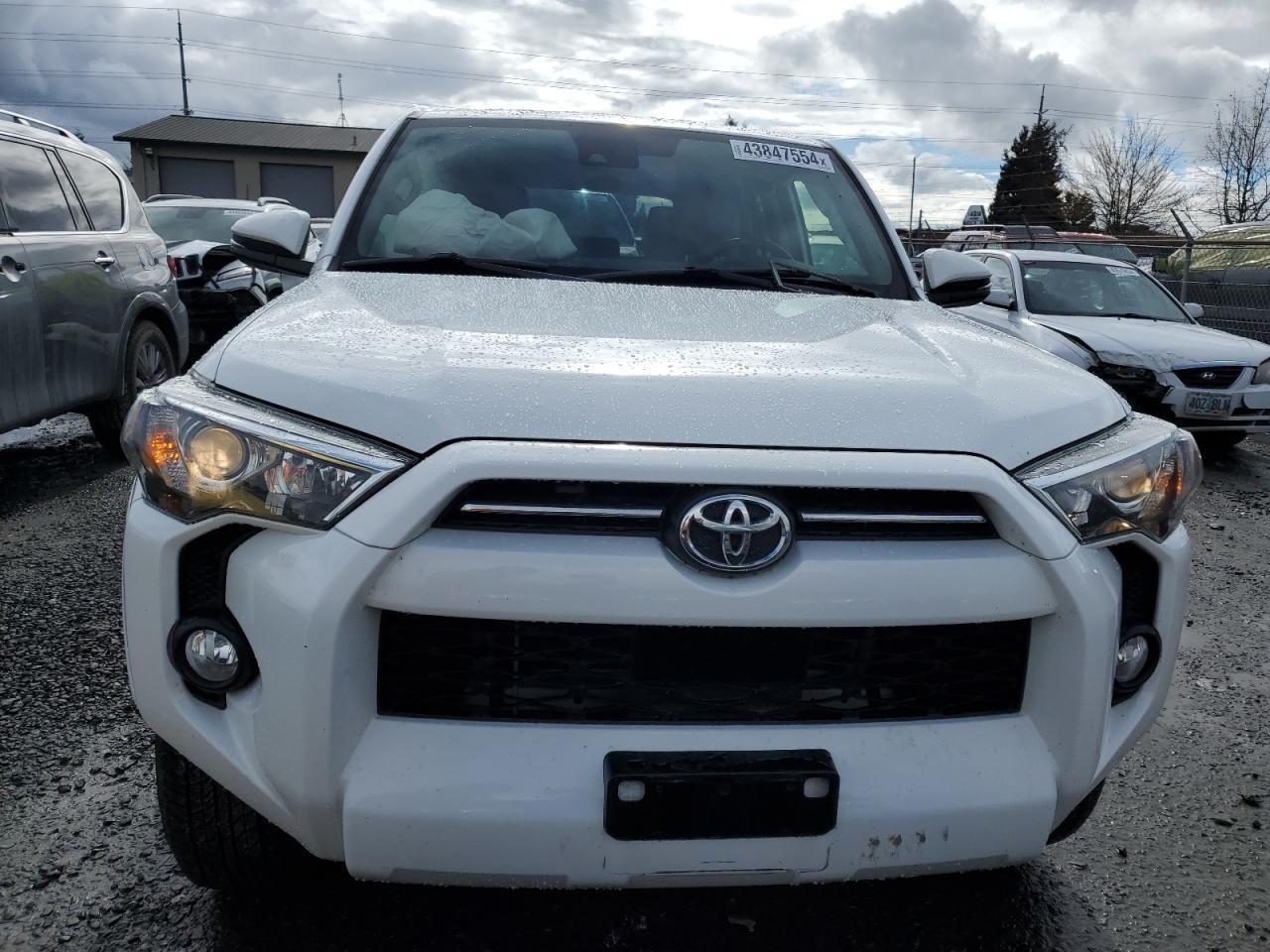 2020 TOYOTA 4RUNNER SR - Image 5