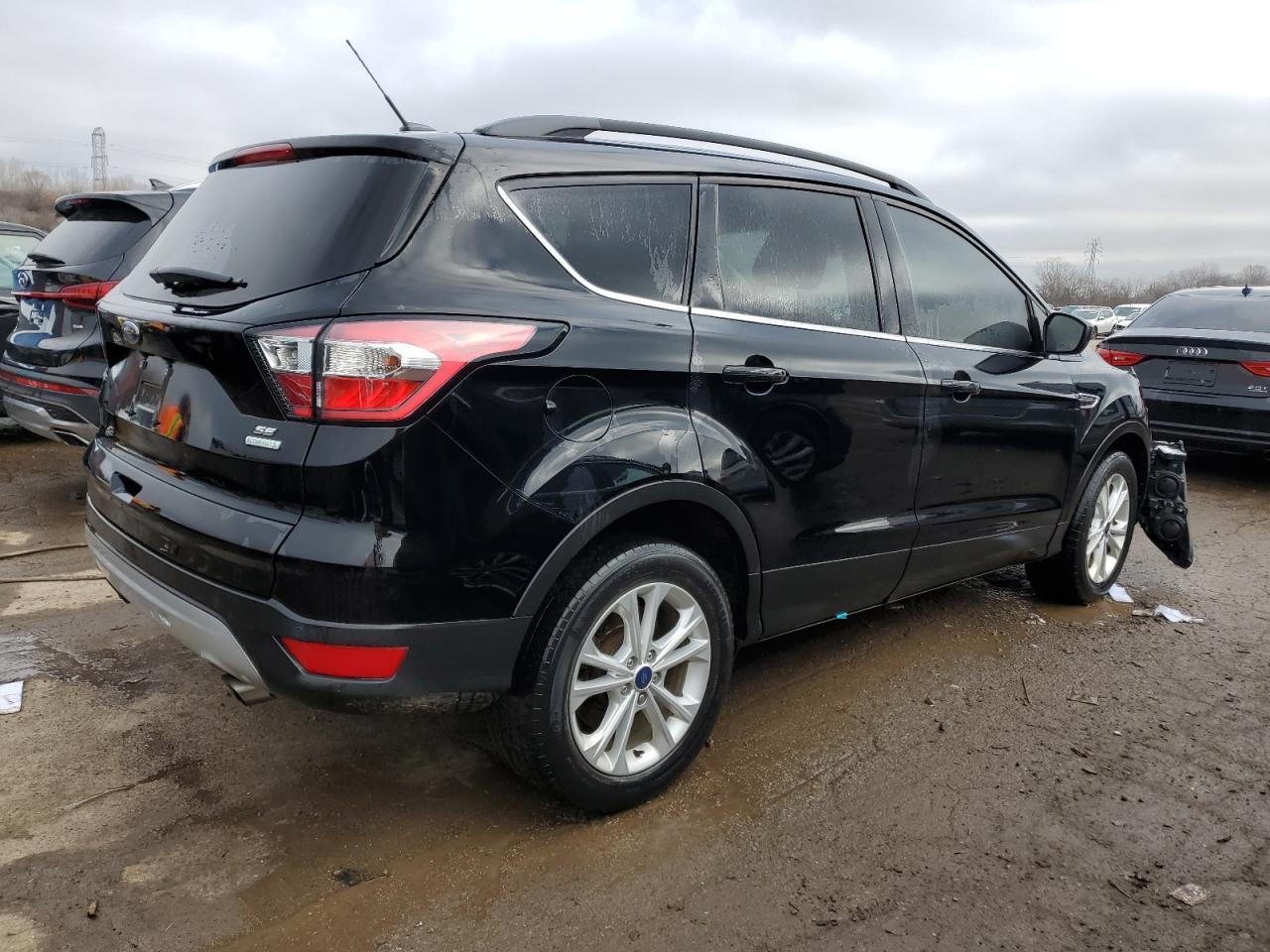2017 FORD ESCAPE SE - Фото 3