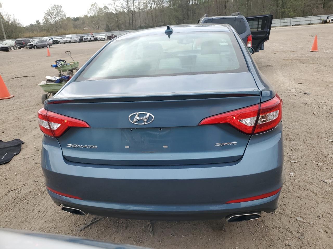 2017 HYUNDAI SONATA SPO - Image 6