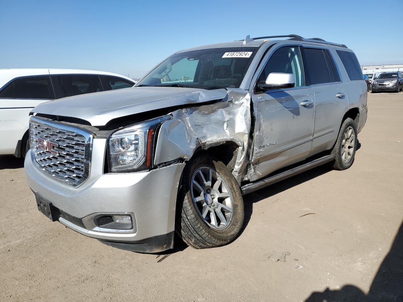 2019 GMC YUKON DENA car image