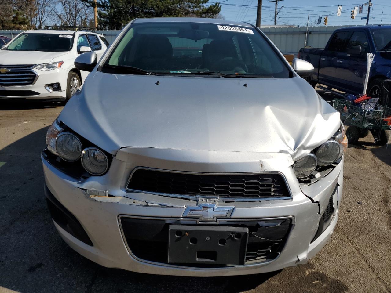2016 CHEVROLET SONIC LT - Image 5