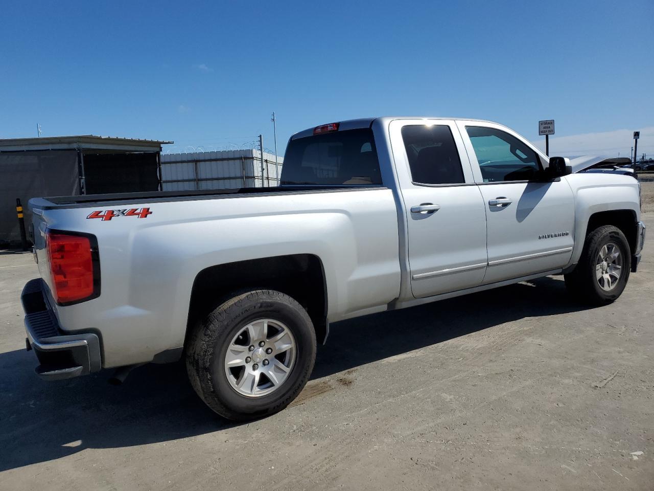 2018 CHEVROLET SILVERADO - Фото 3