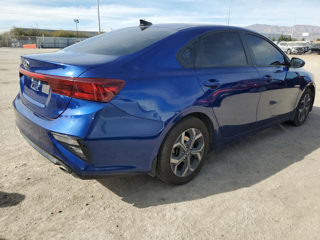 2020 KIA FORTE FE - Фото 3