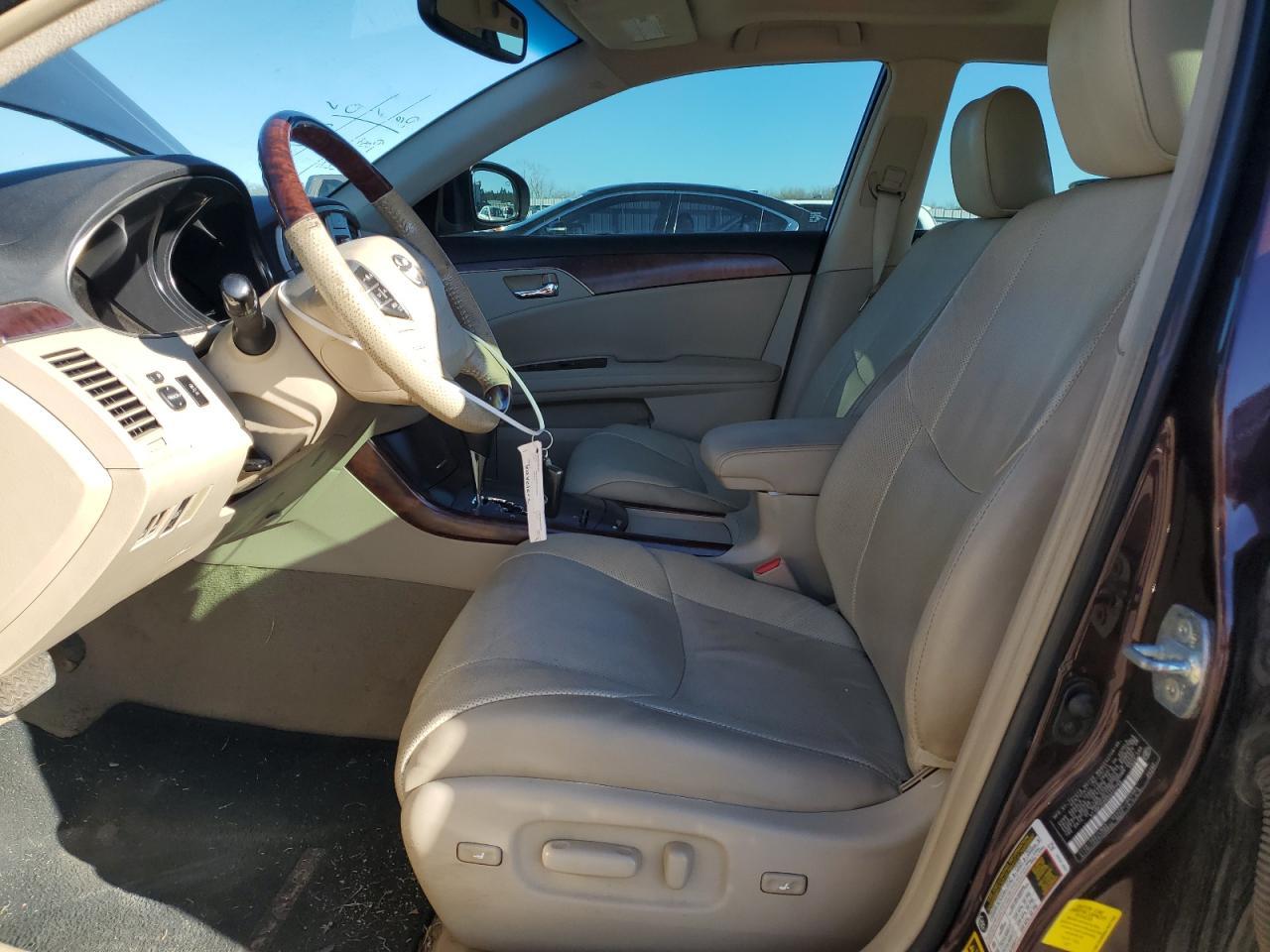 2011 TOYOTA AVALON BAS - Image 7