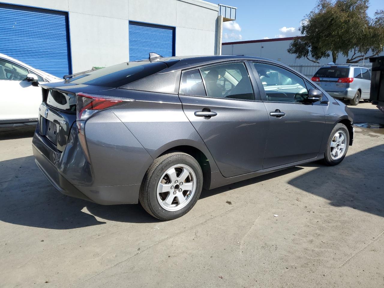 2016 TOYOTA PRIUS - Image 3