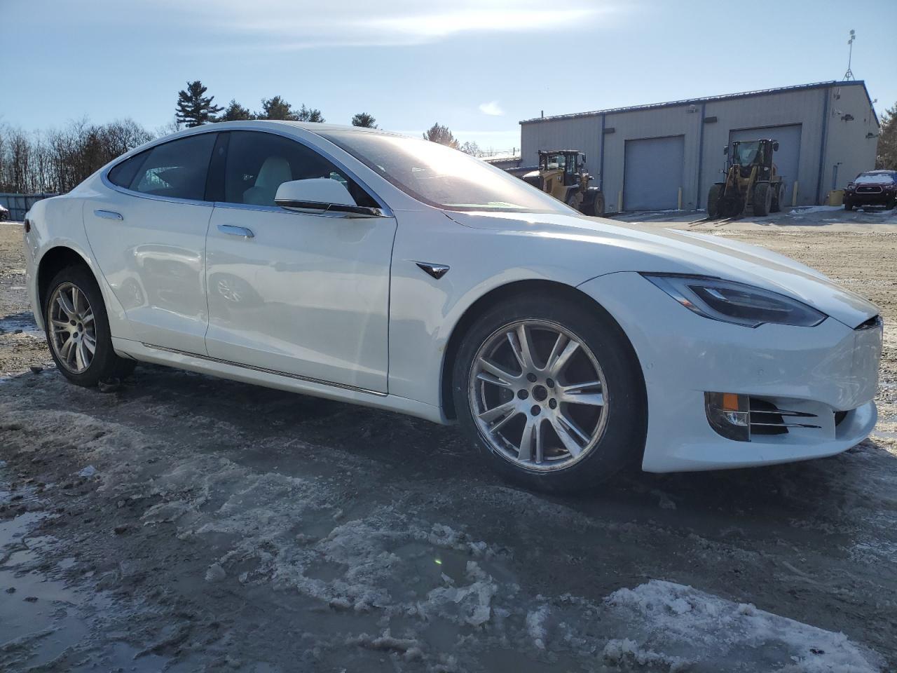 2020 TESLA MODEL S - Image 4