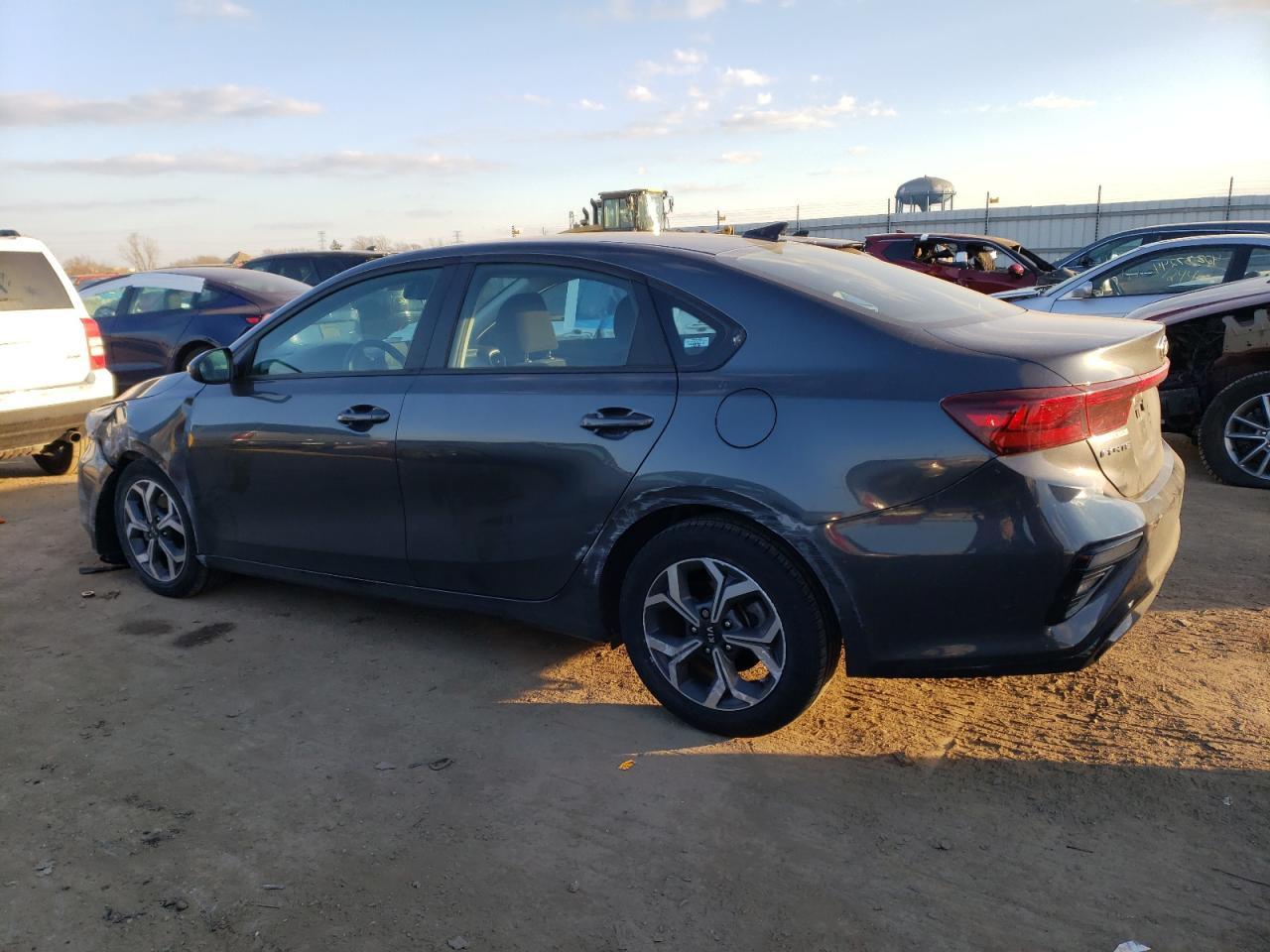 2021 KIA FORTE FE - Image 2